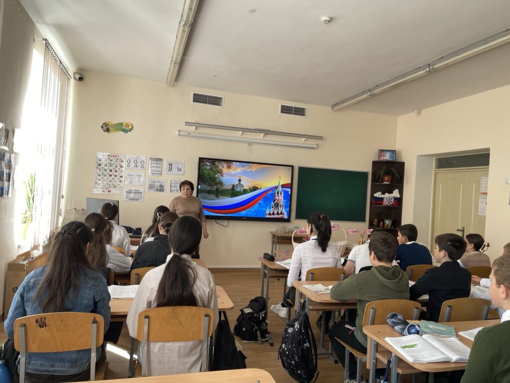 0-02-05-3d21544f8f3f2bdc4e639ea6a2650cc37c7f2537637709e877a1aee146926089_c8014d11cfb5a9f3